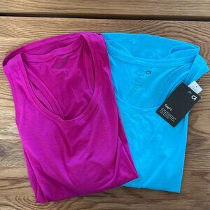 (2) Women's Gap Fit Breathe Racerback Side Slit Tank Tops - Large (Blue & Pink)